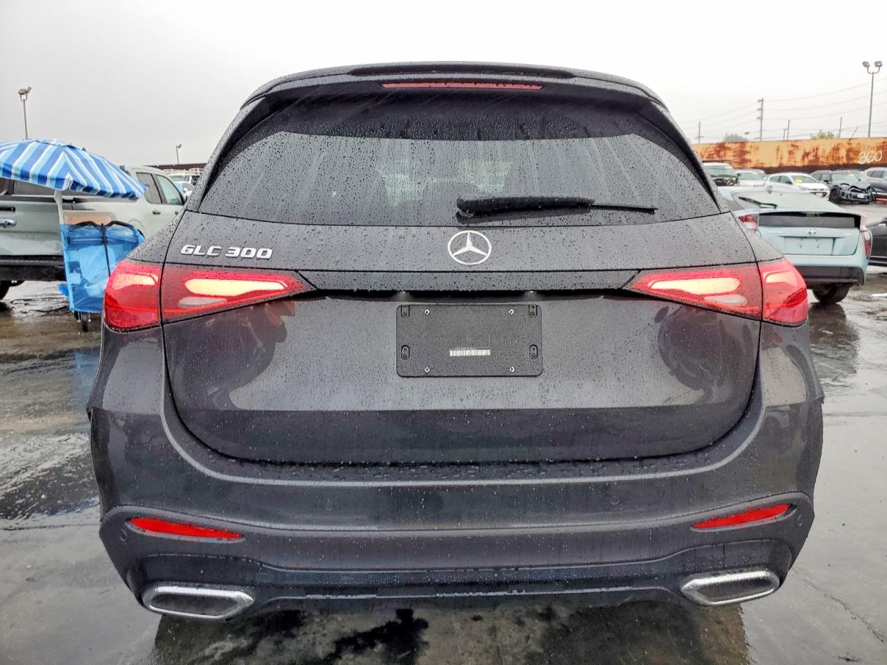 2025 MERCEDES-BENZ GLC 300 photo 6