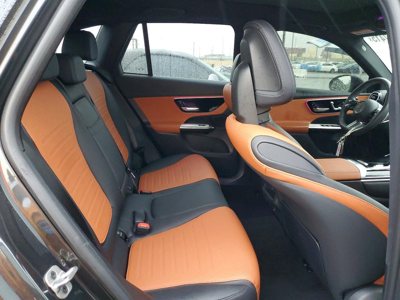 2025 MERCEDES-BENZ GLC 300 photo 11