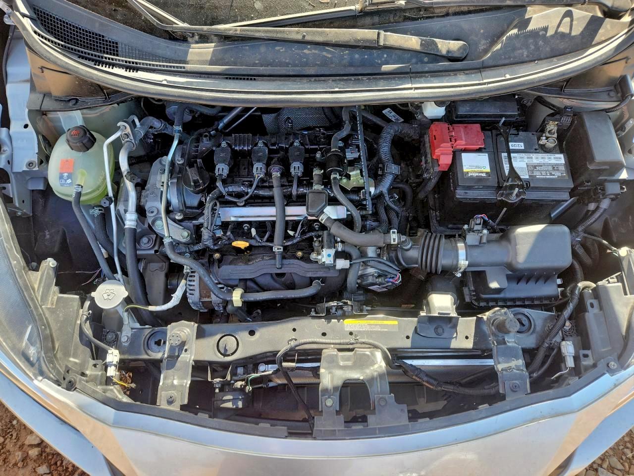 2020 NISSAN VERSA SV photo 11