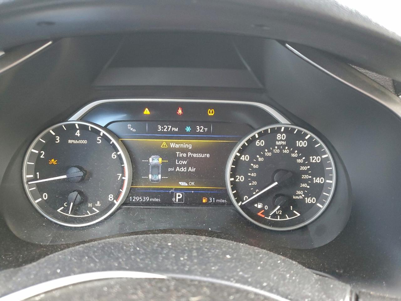 2017 NISSAN MURANO S photo 9