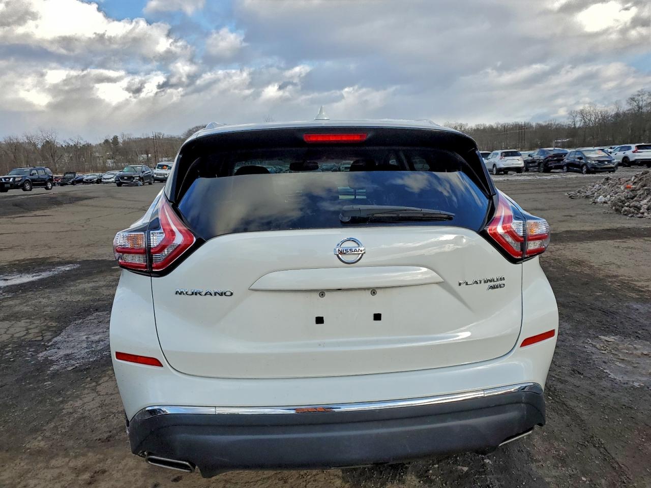 2017 NISSAN MURANO S photo 6