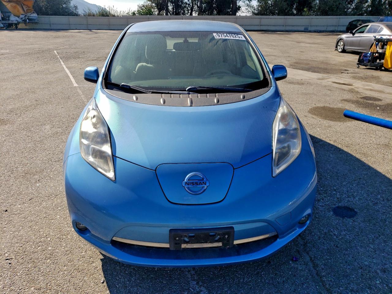 2011 NISSAN LEAF SV photo 5