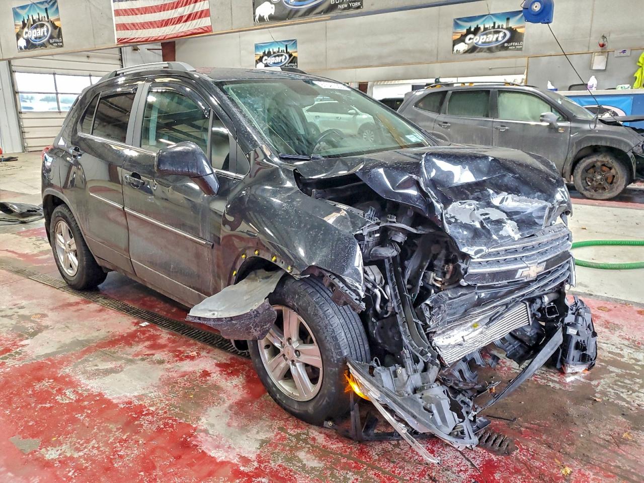 2015 CHEVROLET TRAX 1LT photo 4