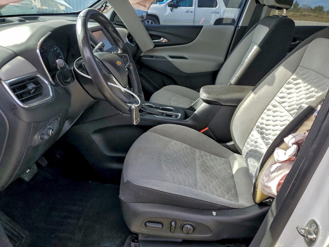 2018 CHEVROLET EQUINOX LT photo 13