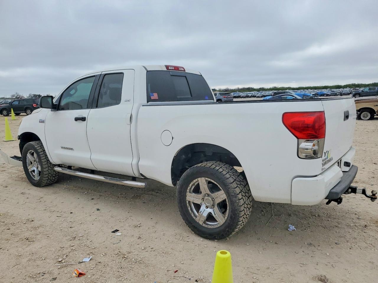 2007 TOYOTA TUNDRA DOUBLE CAB SR5 photo 2