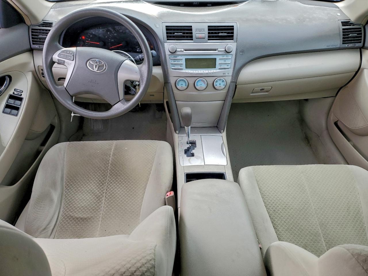 2009 TOYOTA CAMRY BASE photo 8