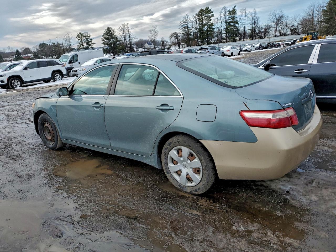 2009 TOYOTA CAMRY BASE photo 2