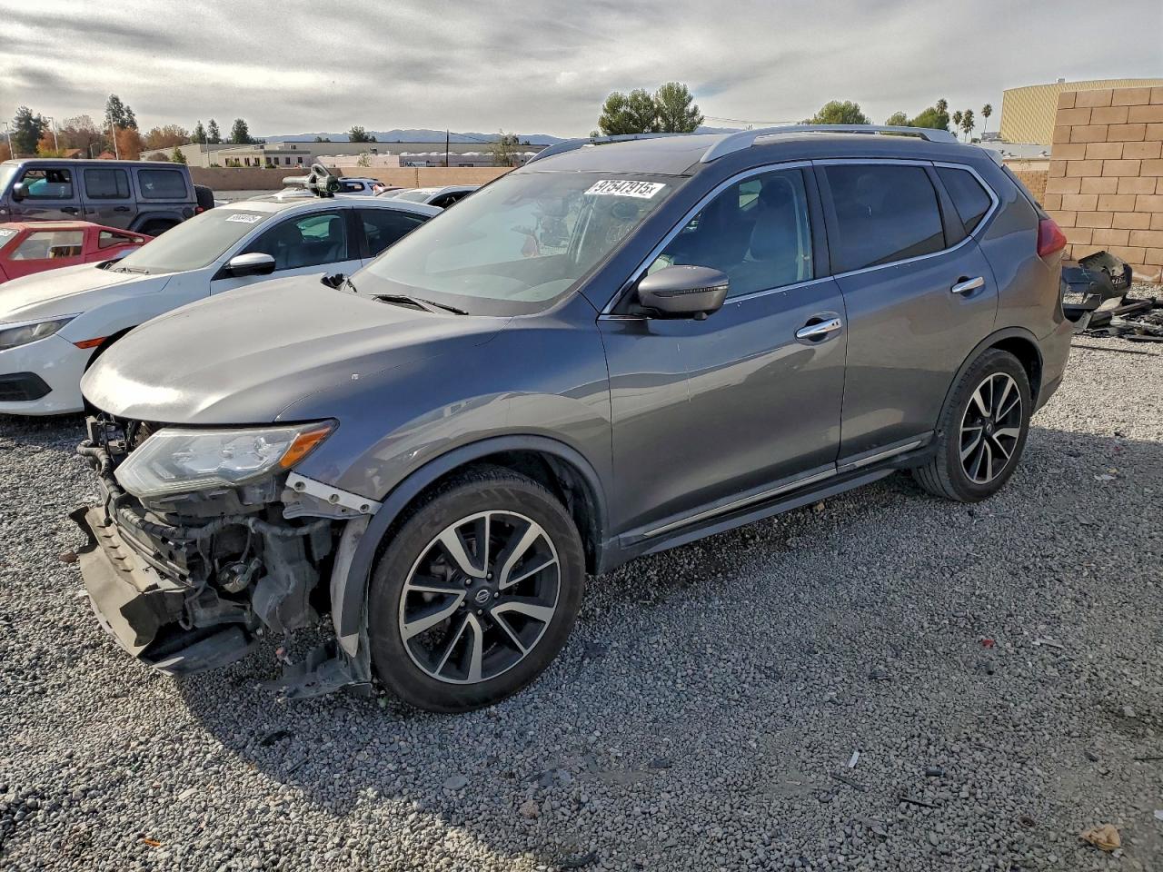 2019 NISSAN ROGUE