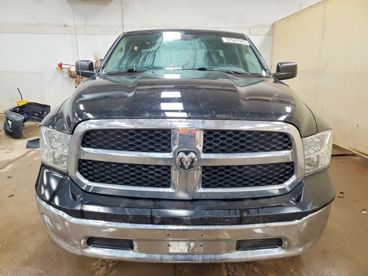 2014 RAM 1500 ST photo 5