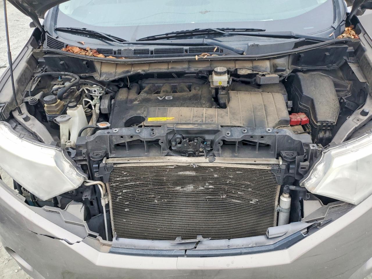 2015 NISSAN QUEST S photo 12