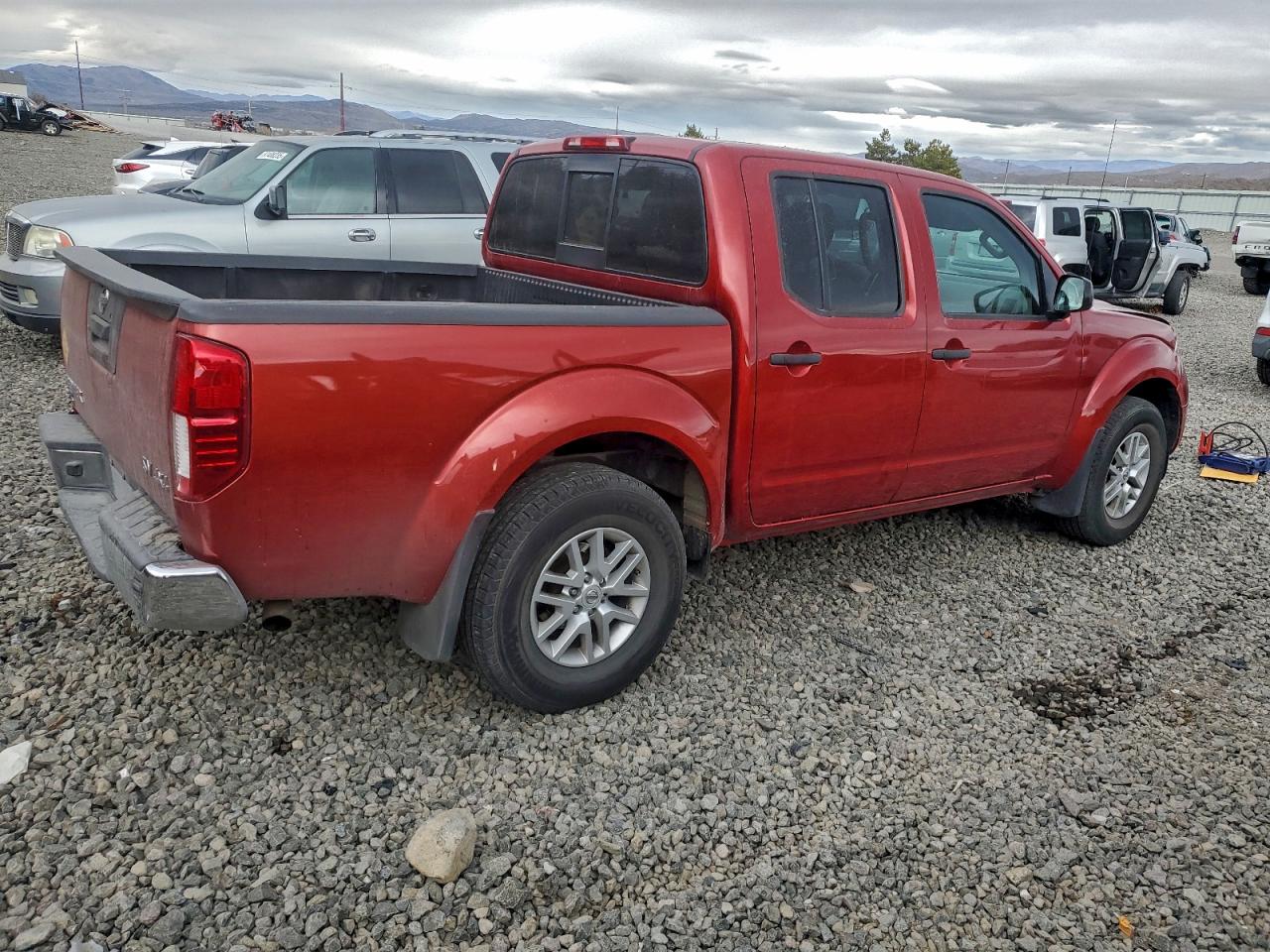 2018 NISSAN FRONTIER S photo 3