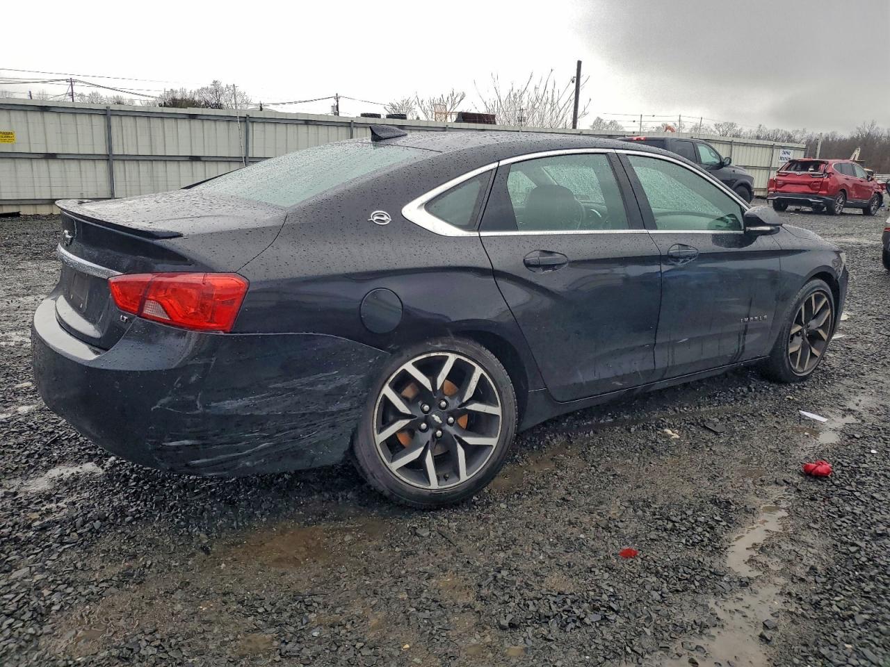 2015 CHEVROLET IMPALA LT photo 3