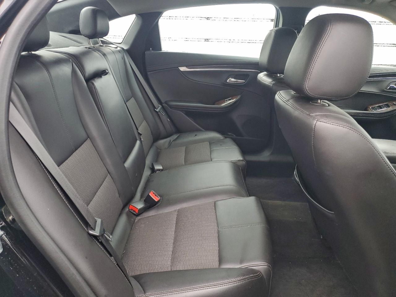 2015 CHEVROLET IMPALA LT photo 10