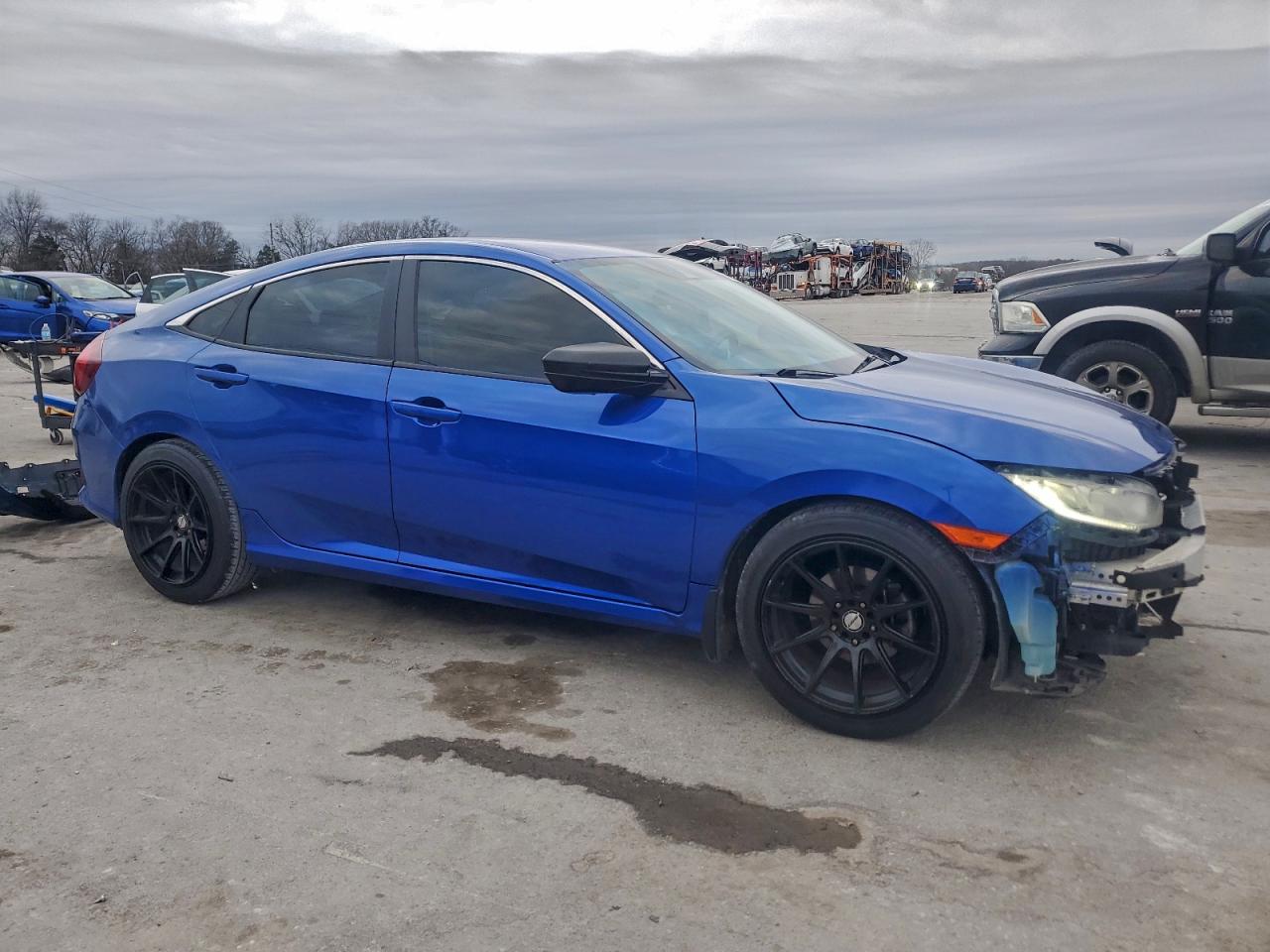 2020 HONDA CIVIC LX photo 4