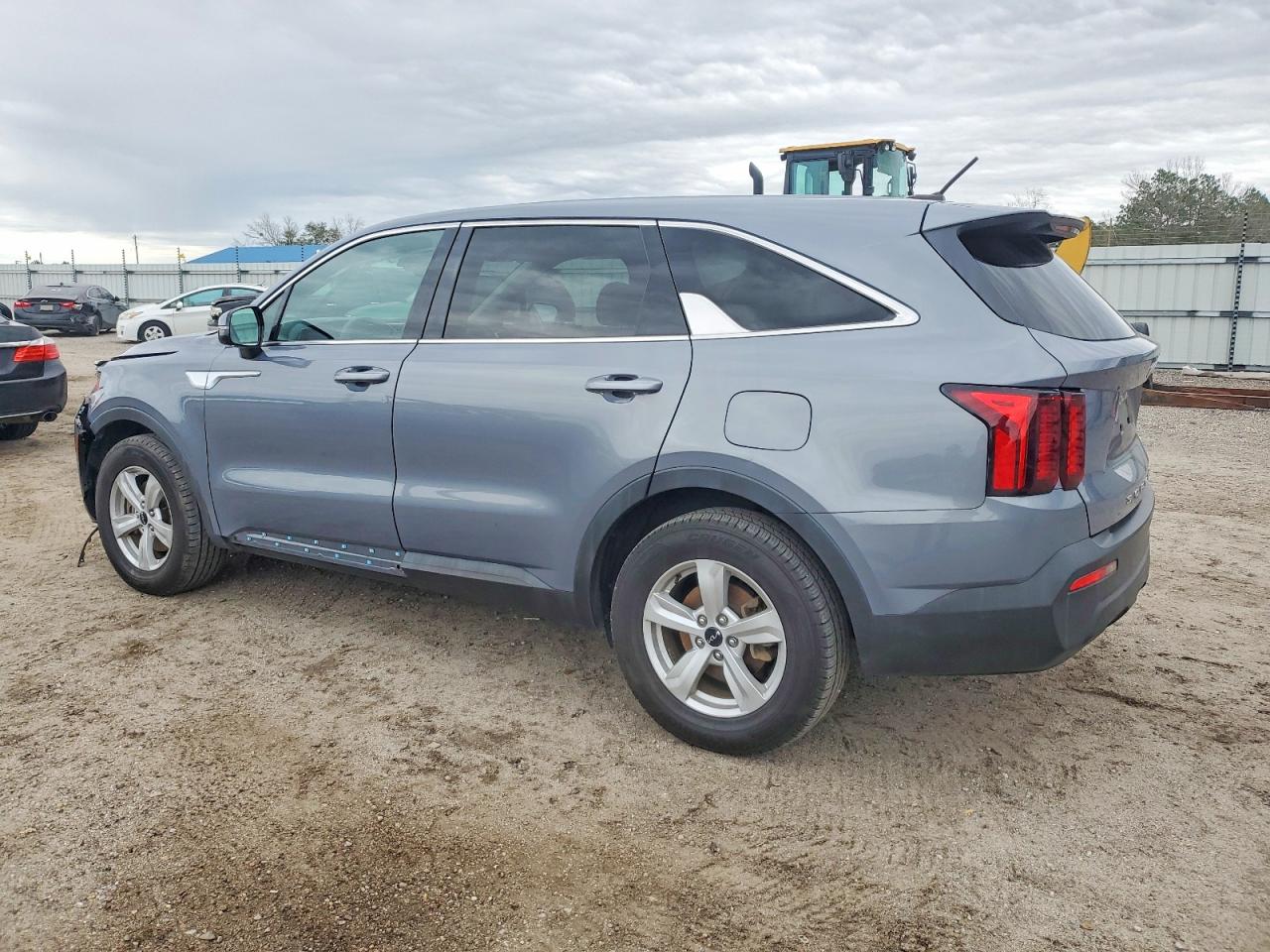 2022 KIA SORENTO LX photo 4