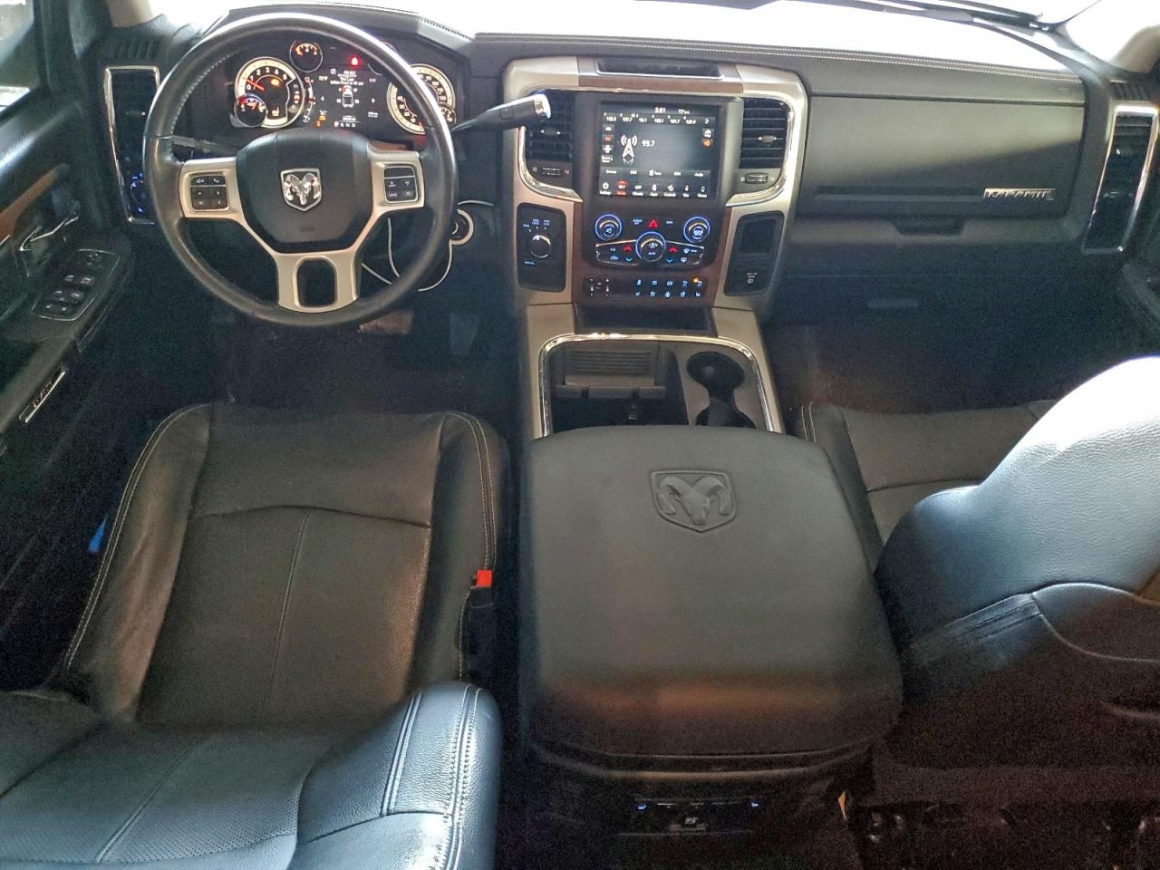 2018 RAM 2500 LARAMIE photo 8