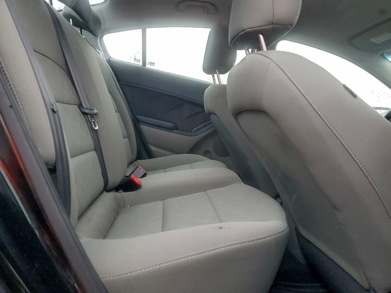 2015 KIA FORTE LX photo 10
