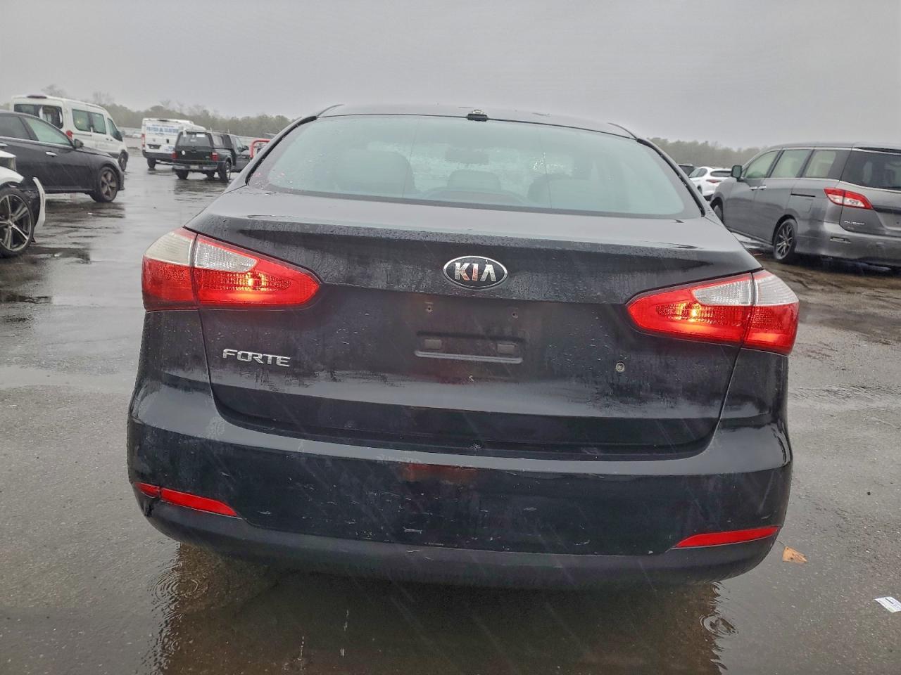 2015 KIA FORTE LX photo 6