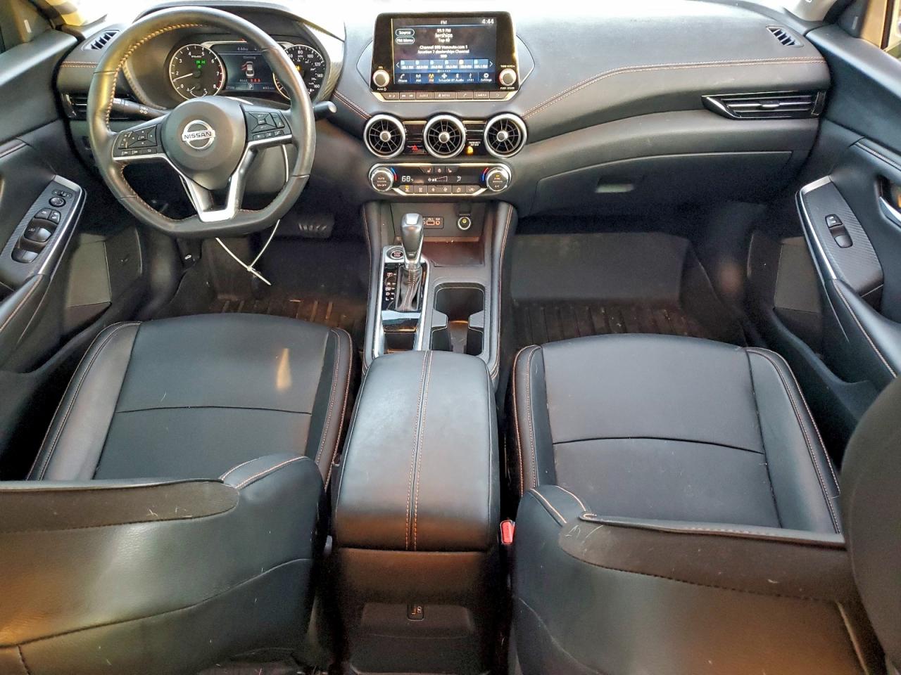 2023 NISSAN SENTRA SR photo 8
