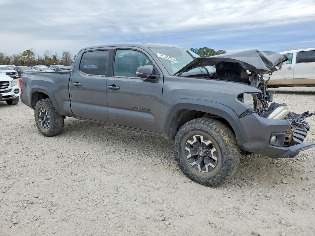 2019 TOYOTA TACOMA TRD OFF-ROAD photo 4