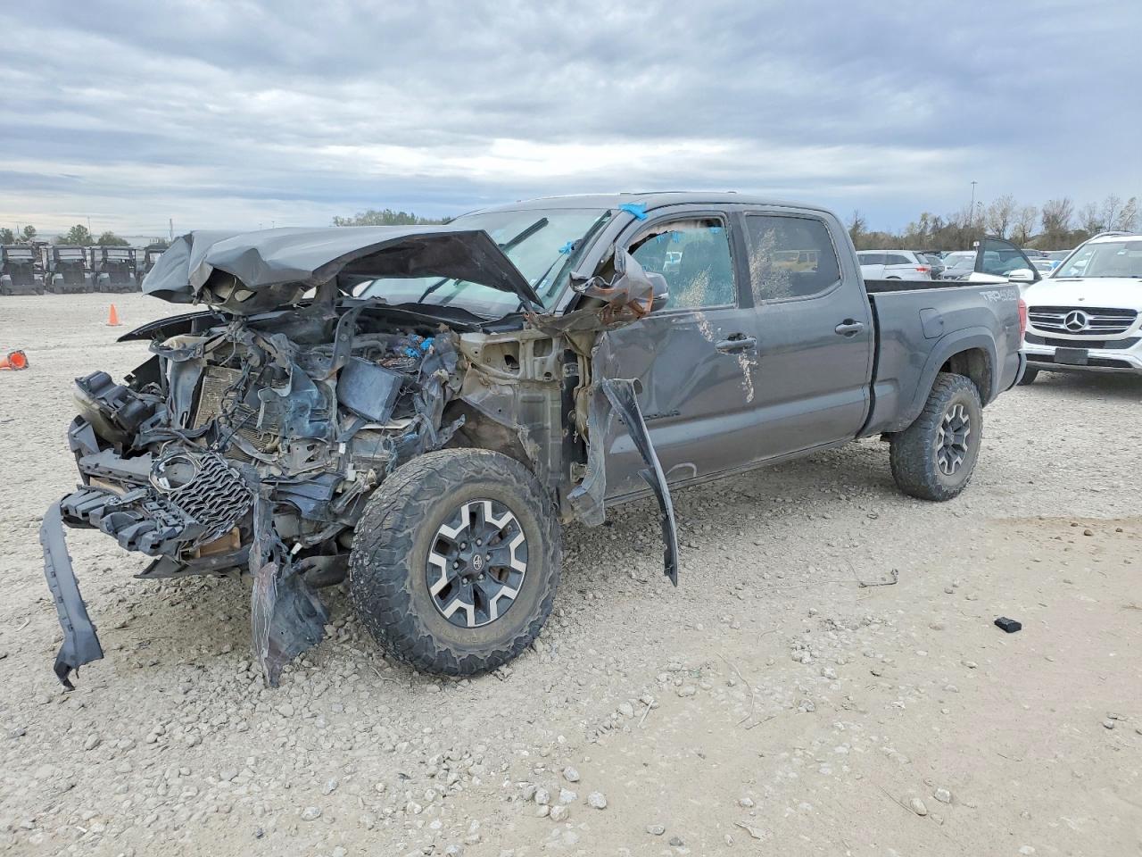 2019 TOYOTA TACOMA