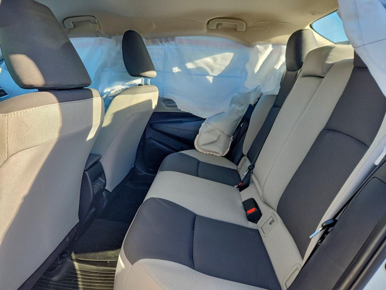 2024 TOYOTA COROLLA LE photo 10