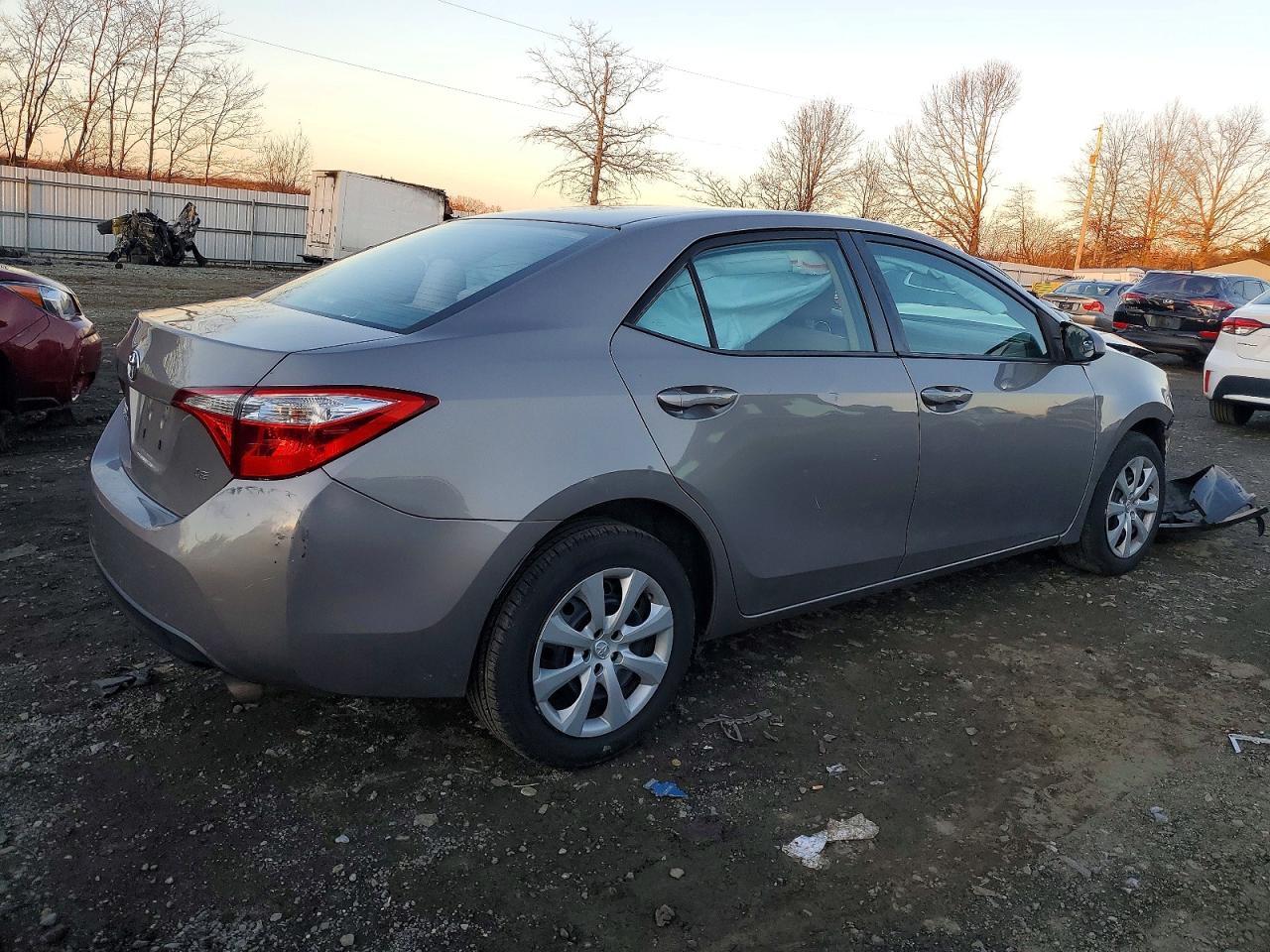 2014 TOYOTA COROLLA L photo 5