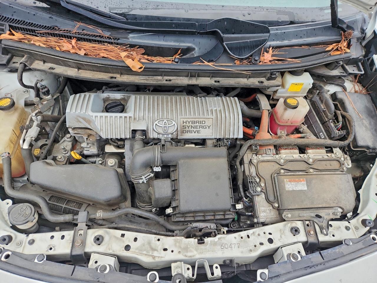 2013 TOYOTA PRIUS photo 11
