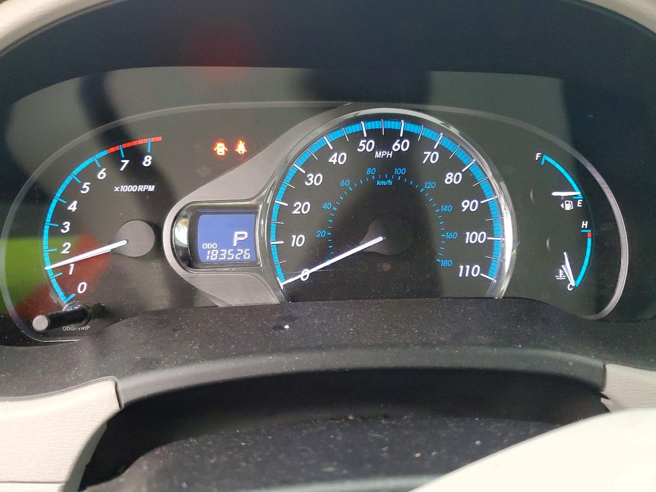 2014 TOYOTA SIENNA XLE photo 9