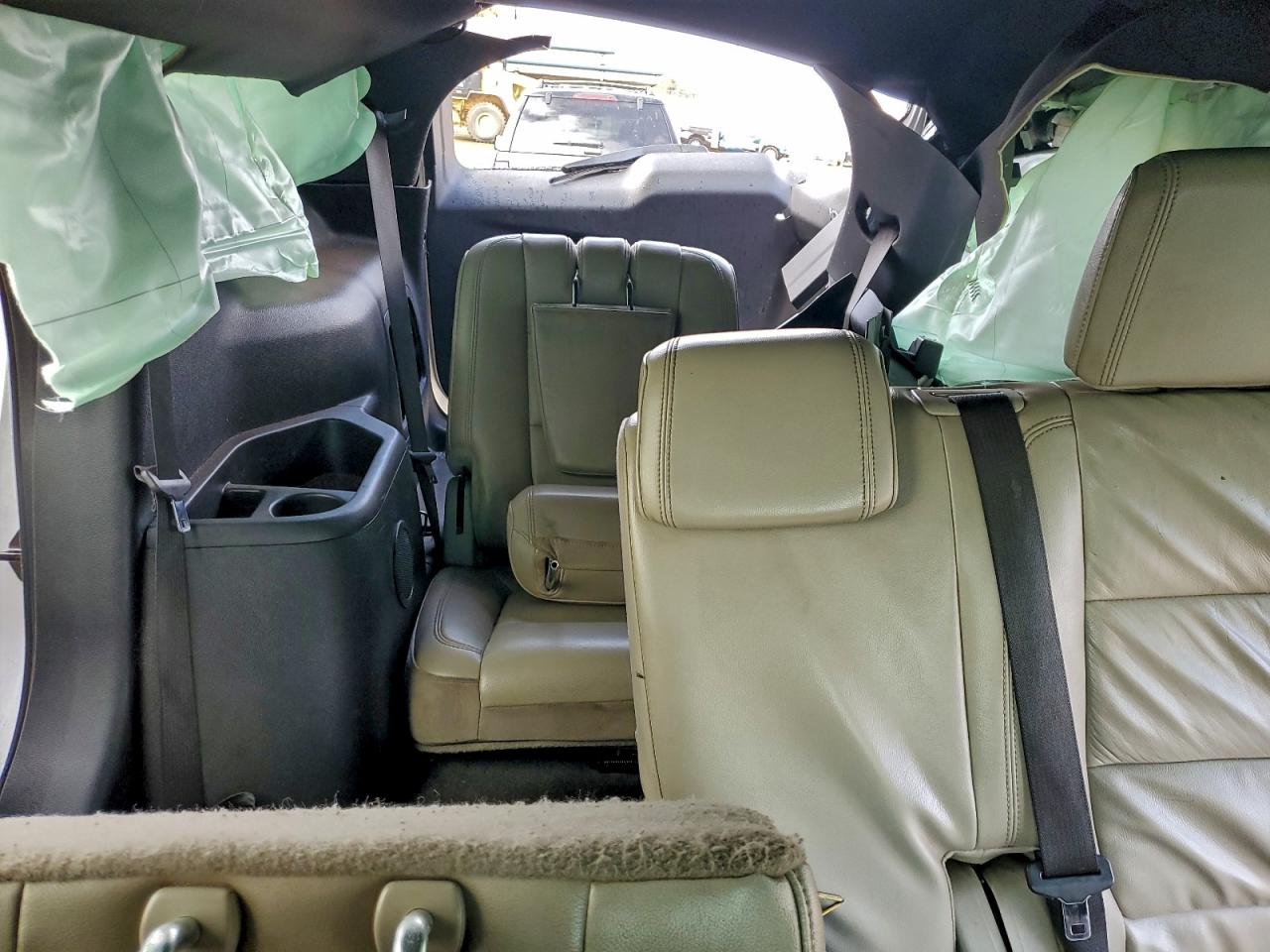 2011 FORD EXPLORER XLT photo 10