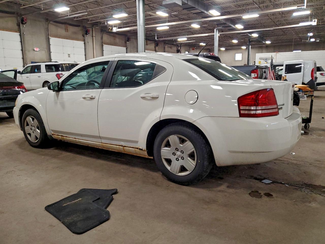 2010 DODGE AVENGER SXT photo 2