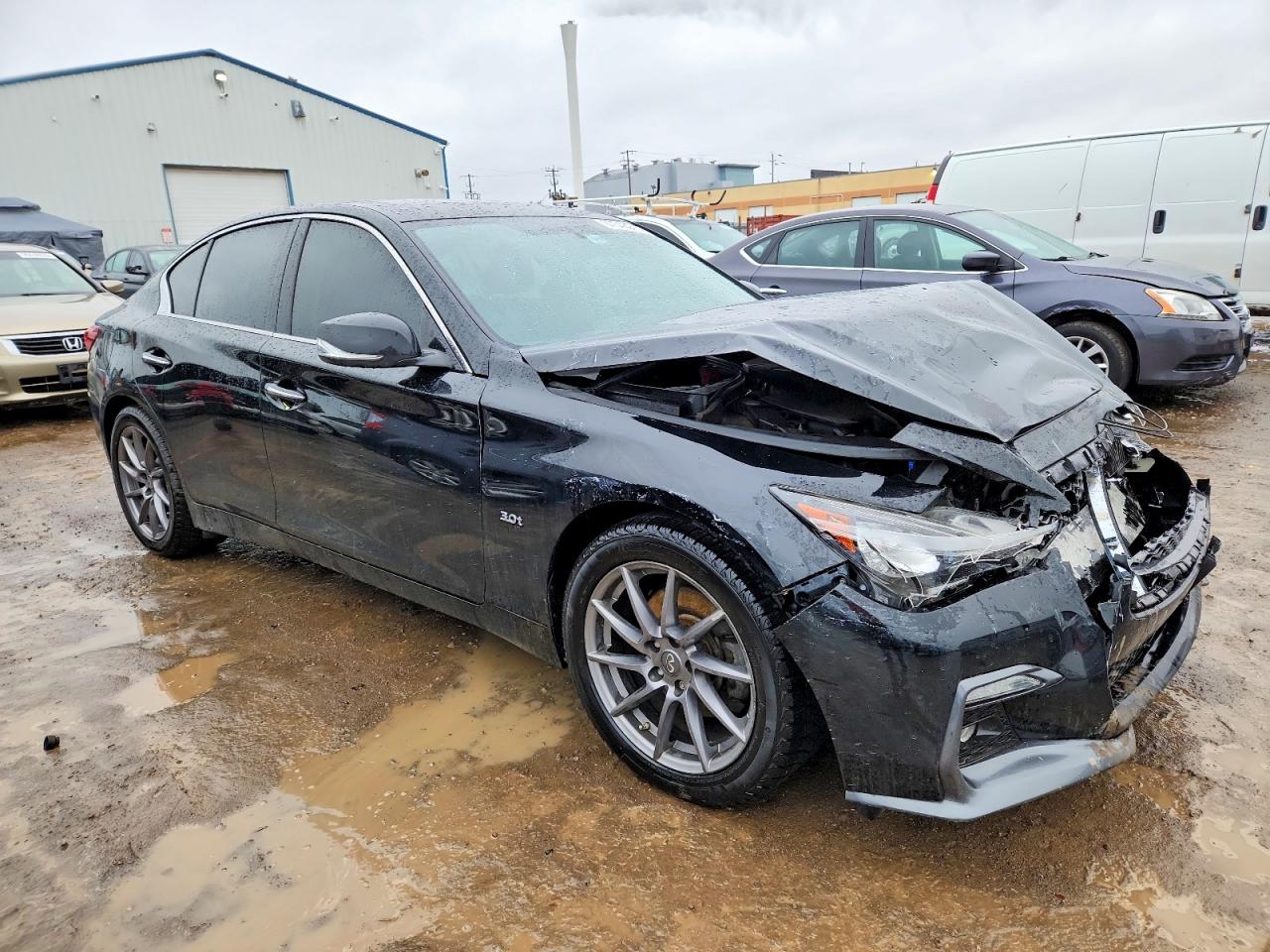 2018 INFINITI Q50 LUXE photo 4