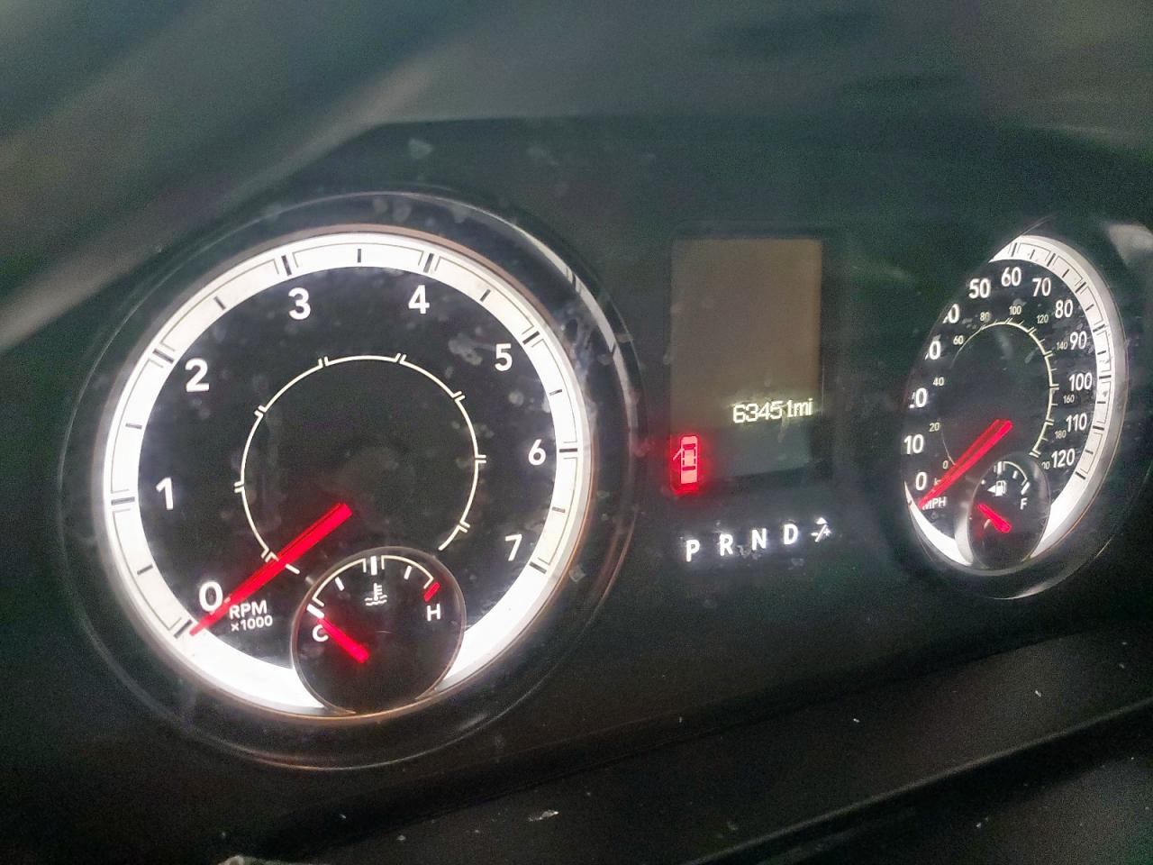 2019 RAM 1500 CLASSIC SLT photo 9