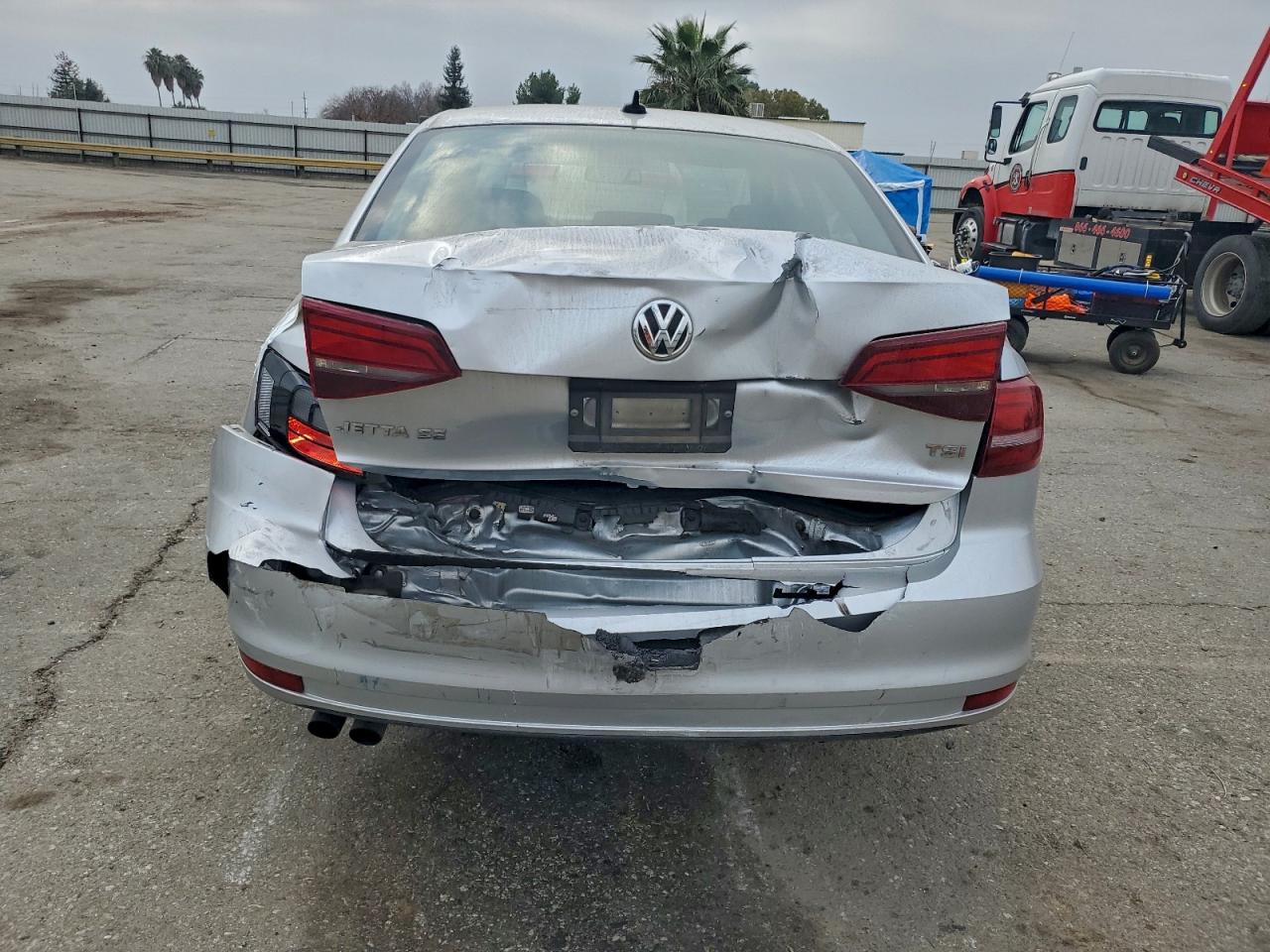 2016 VOLKSWAGEN JETTA SE photo 6