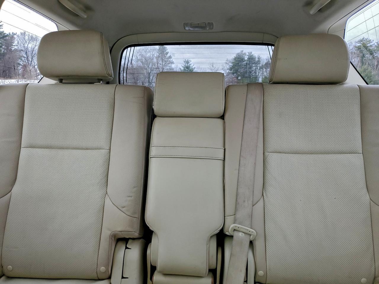 2016 LEXUS GX 460 photo 10