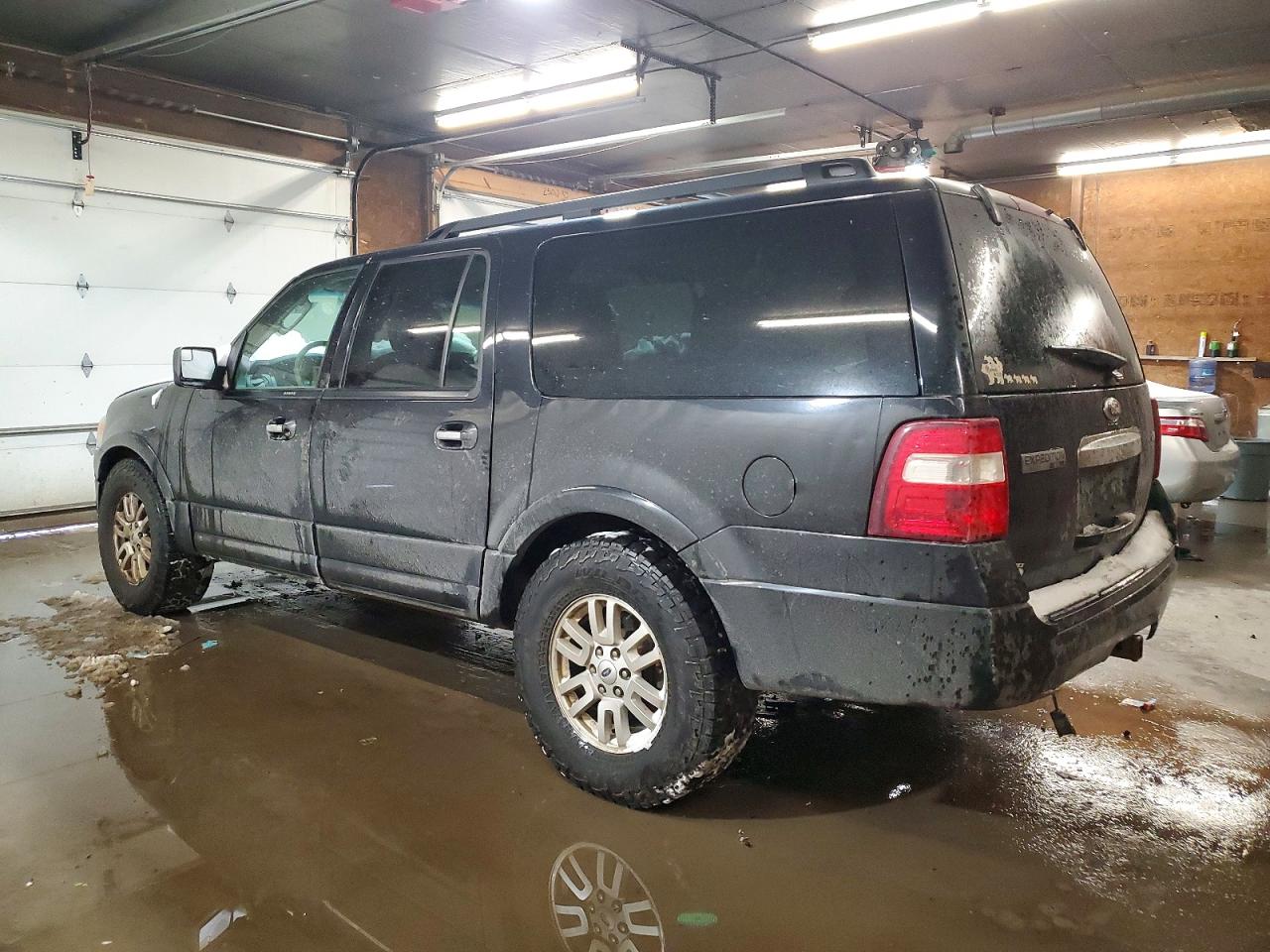 2013 FORD EXPEDITION EL XLT photo 2