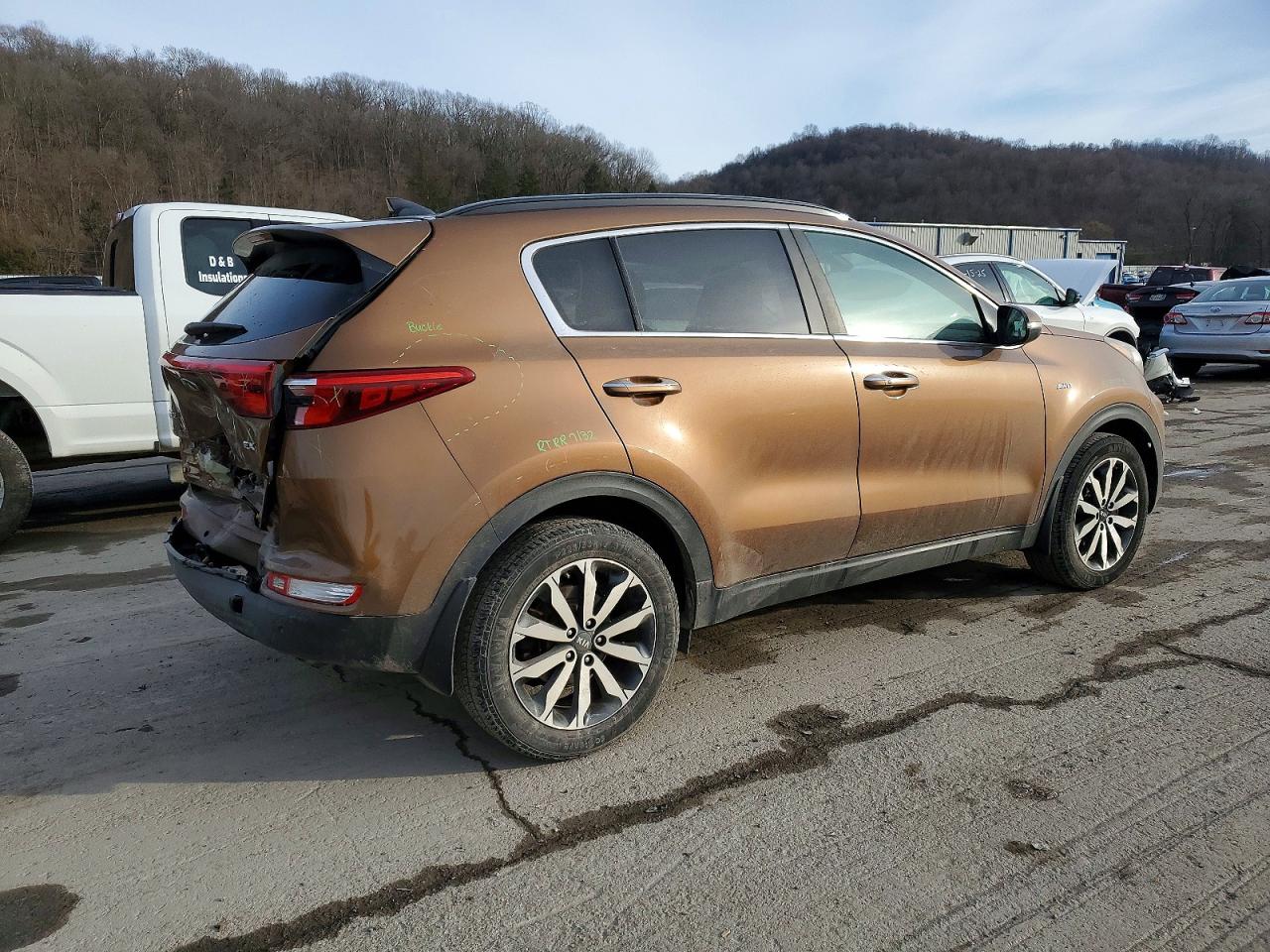 2018 KIA SPORTAGE EX photo 5