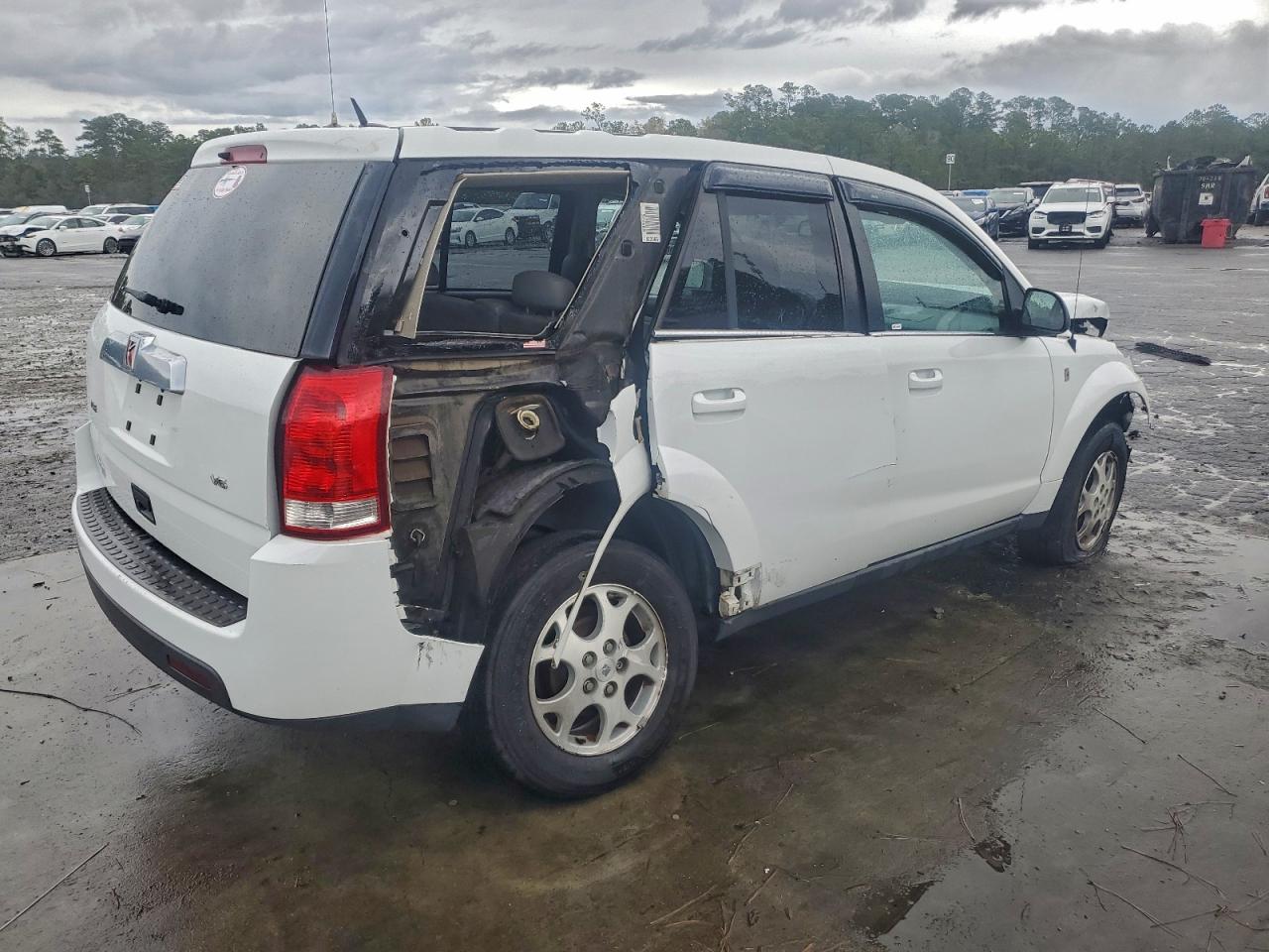 2006 SATURN VUE photo 5