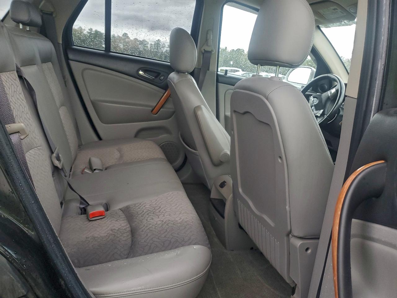 2006 SATURN VUE photo 21