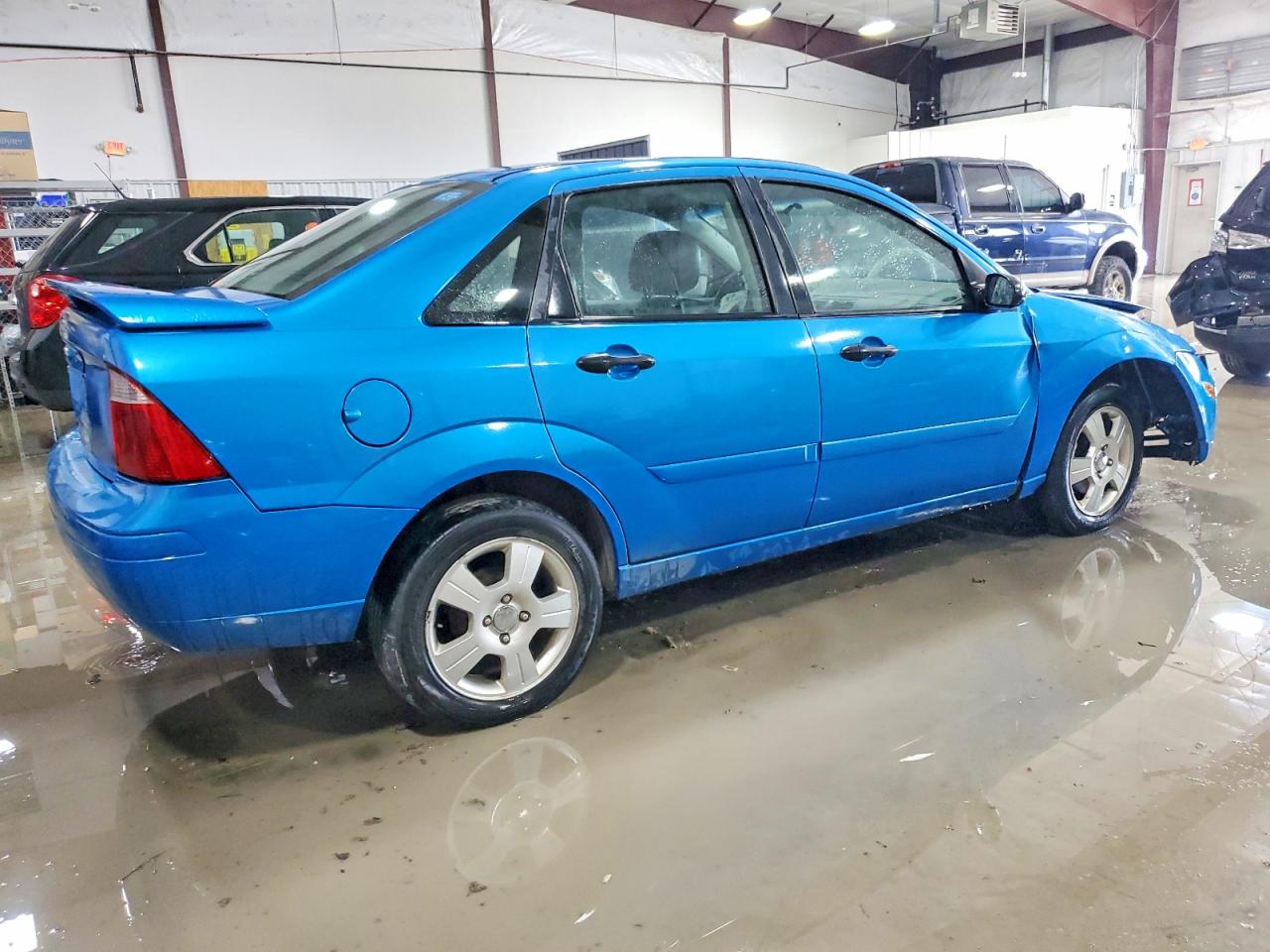 2007 FORD FOCUS ZX4 photo 3