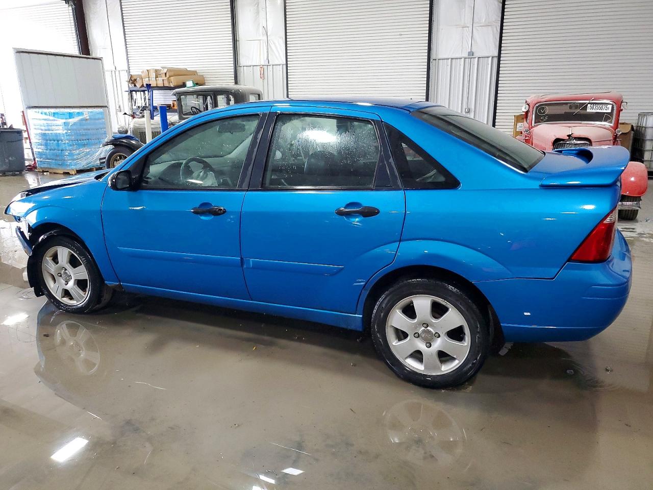 2007 FORD FOCUS ZX4 photo 2