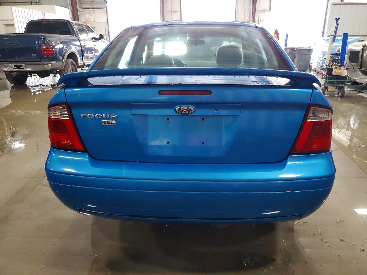 2007 FORD FOCUS ZX4 photo 6