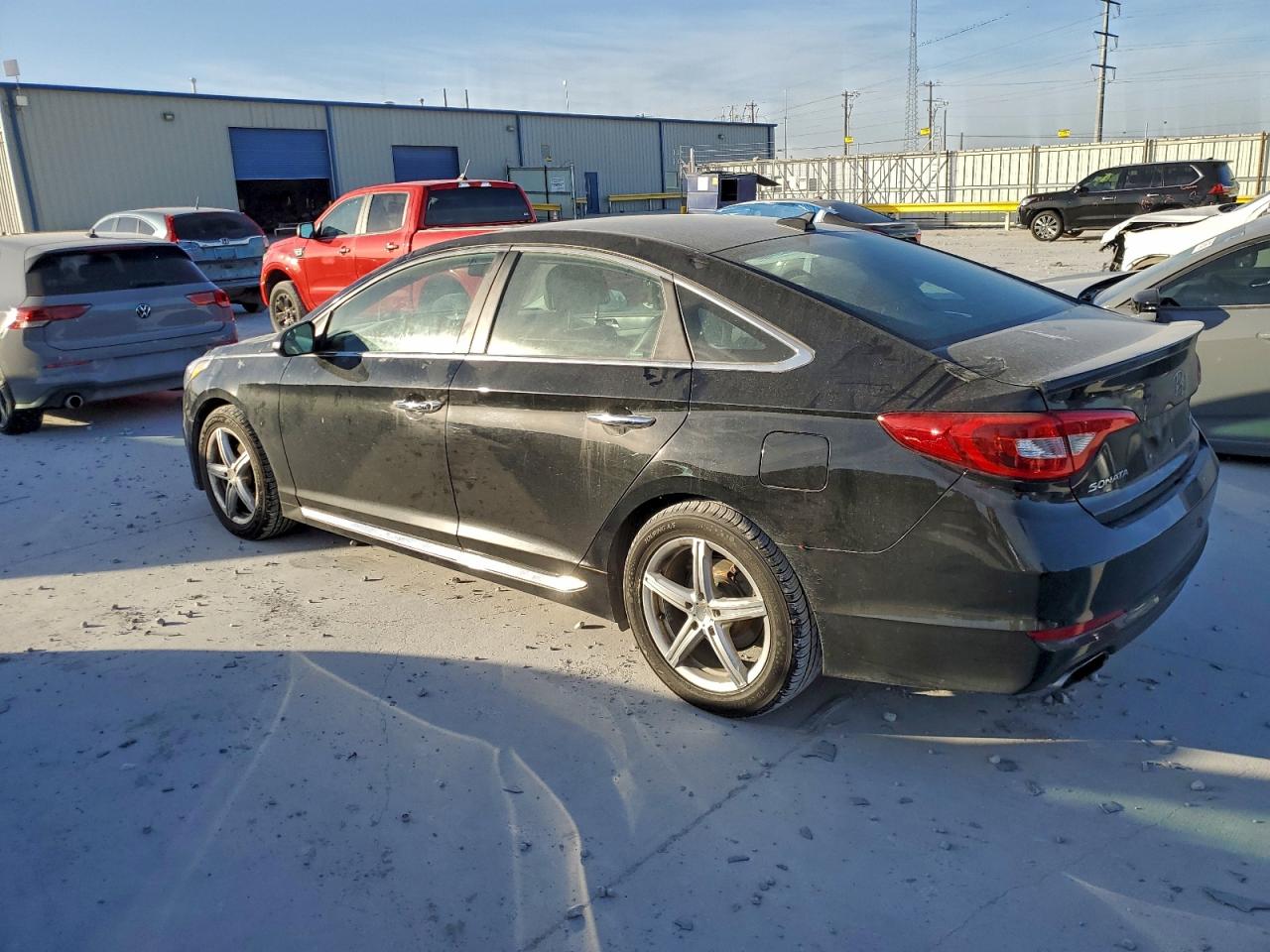 2017 HYUNDAI SONATA SPORT photo 2