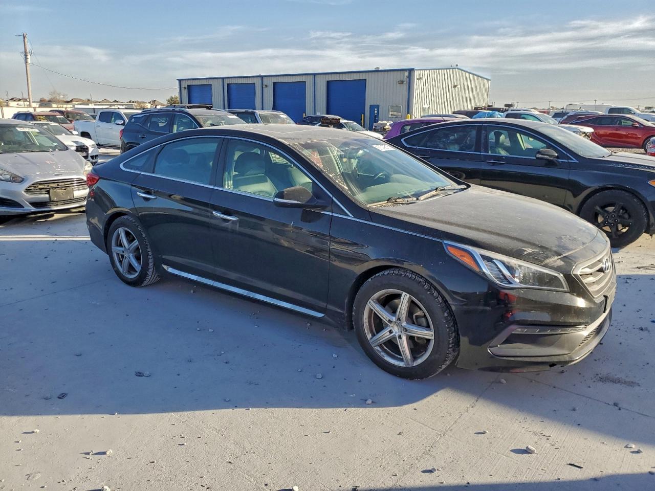 2017 HYUNDAI SONATA SPORT photo 4