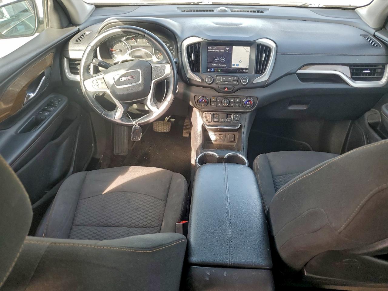 2018 GMC TERRAIN SLE photo 15