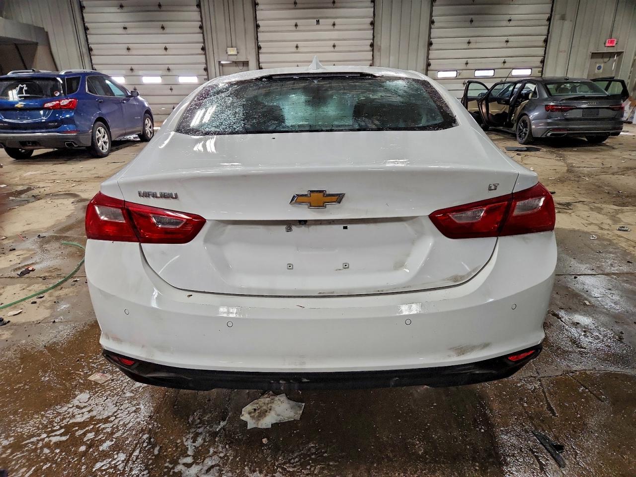 2025 CHEVROLET MALIBU LT photo 6