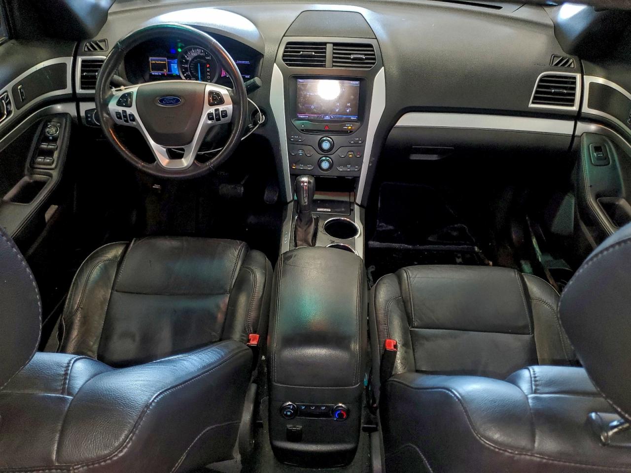 2013 FORD EXPLORER XLT photo 8