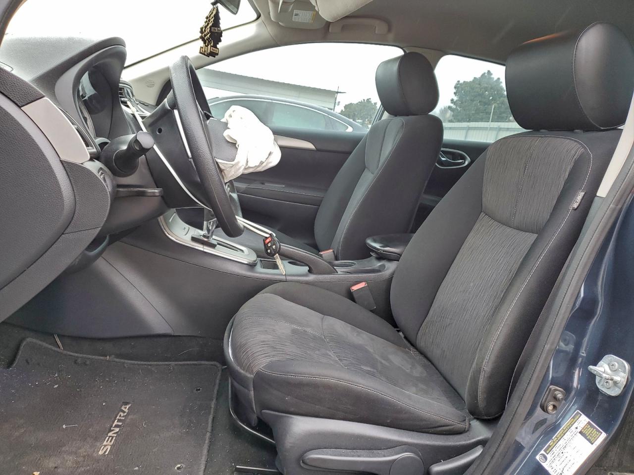 2014 NISSAN SENTRA S photo 7