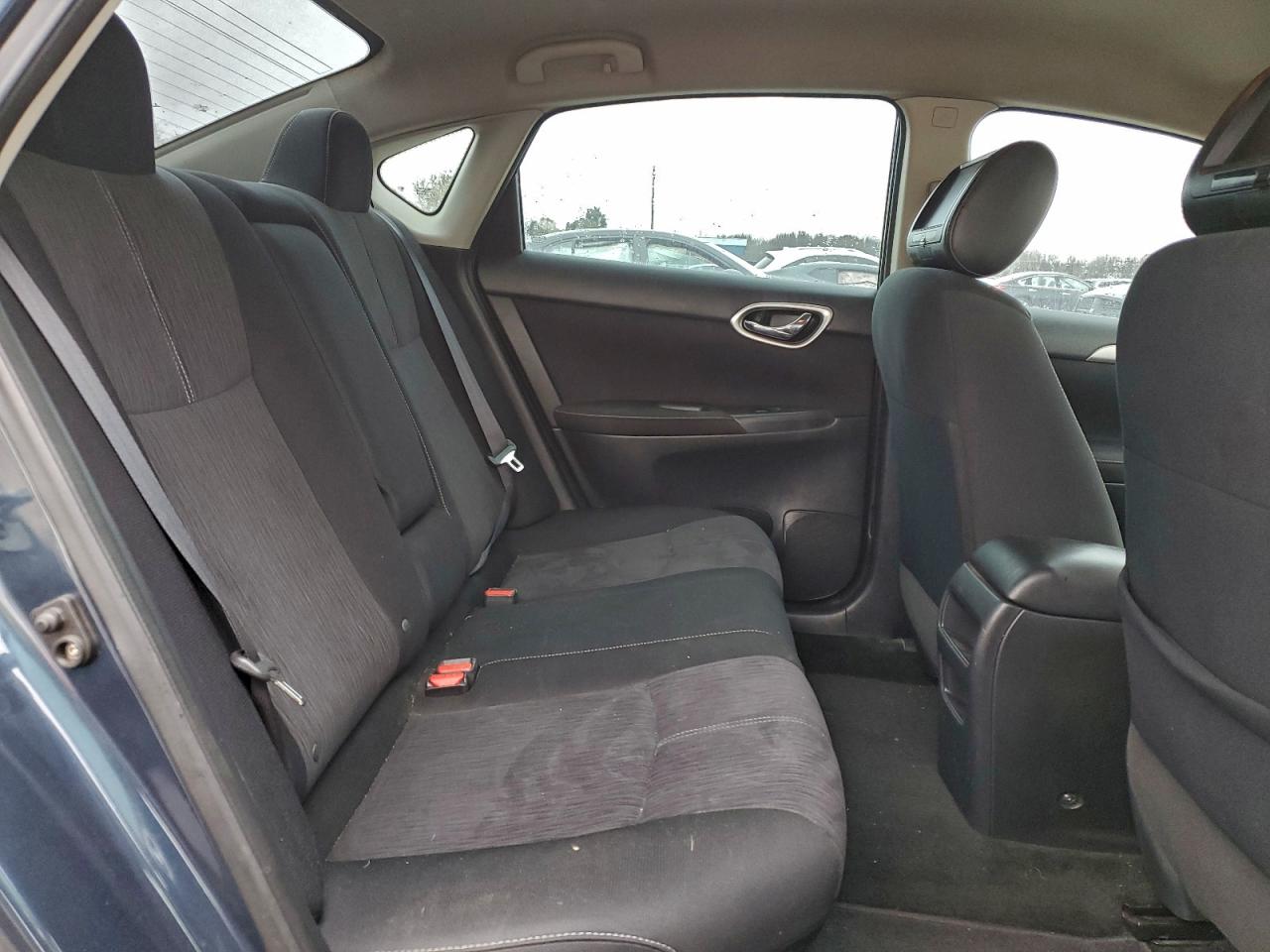 2014 NISSAN SENTRA S photo 10