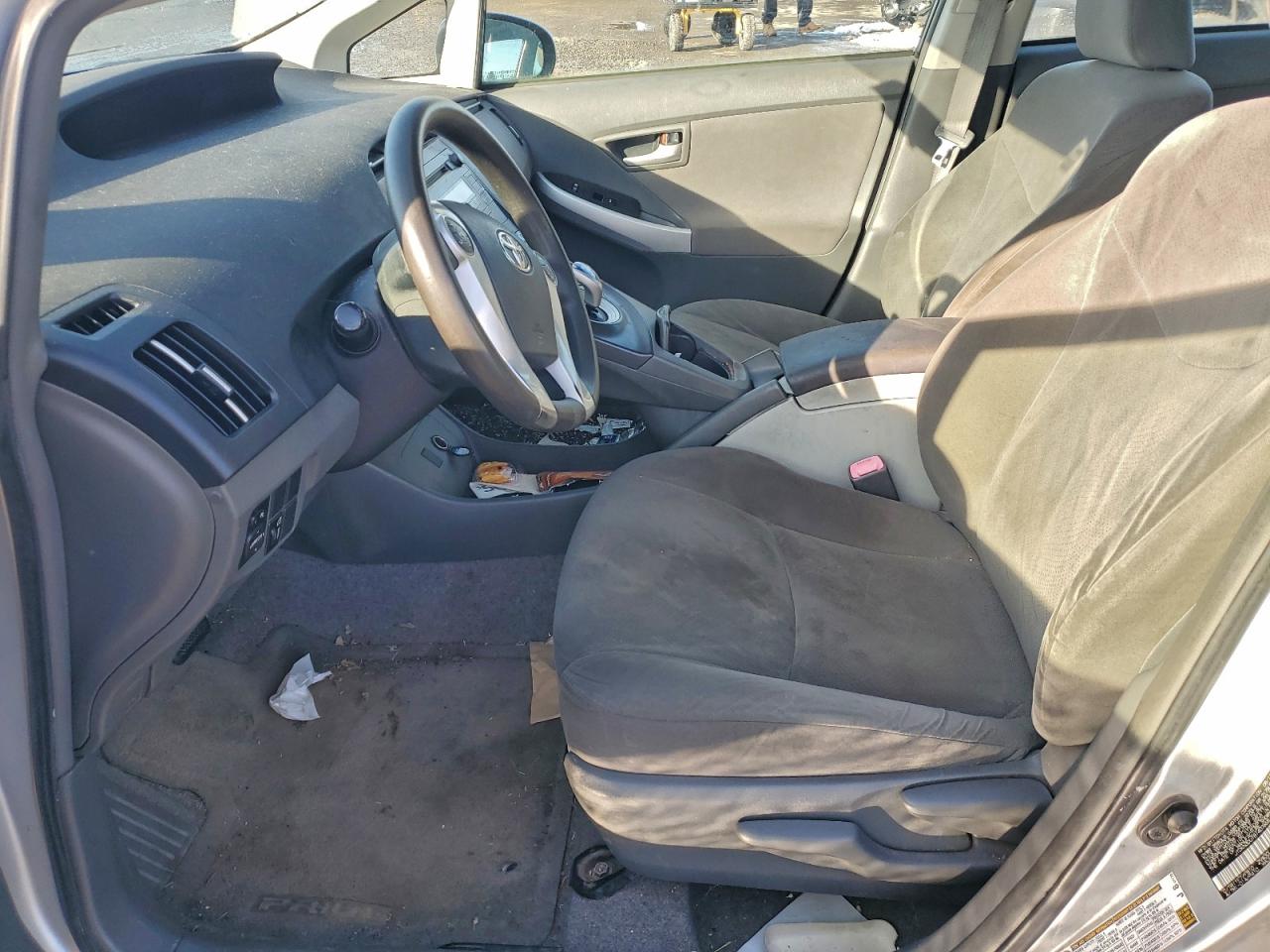 2011 TOYOTA PRIUS photo 7